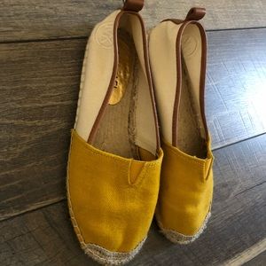 Michael Kors espadrilles size 6